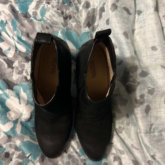 Used Michael Kors boots - Picture 1 of 7